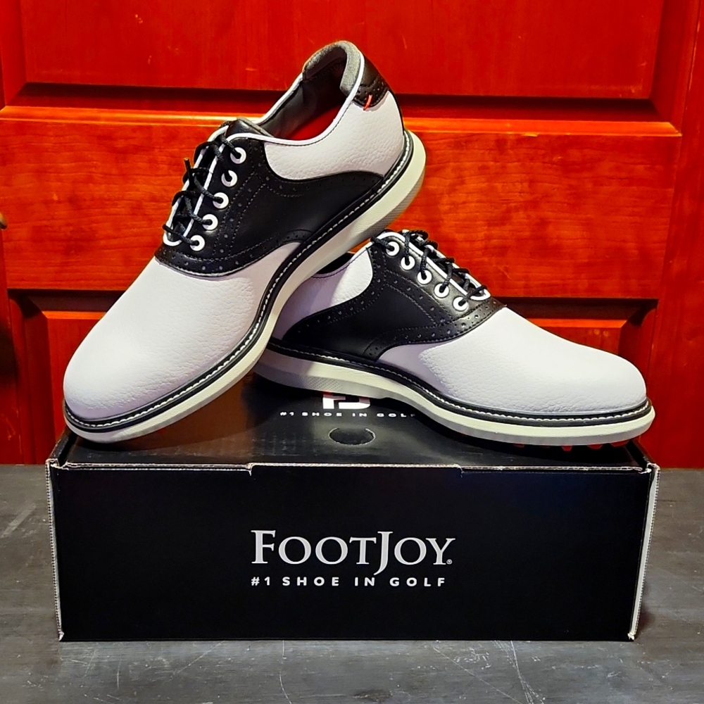 FootJoy Traditions Golf Shoes